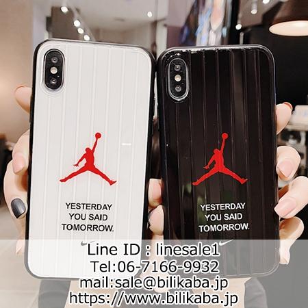 Nike Aj コラボ iphone11 pro マックスケース