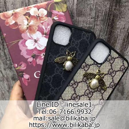 GUCCI ハチ模様メタリックパール付きケース