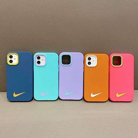 iPhone x/xsロゴ付きNikeケース