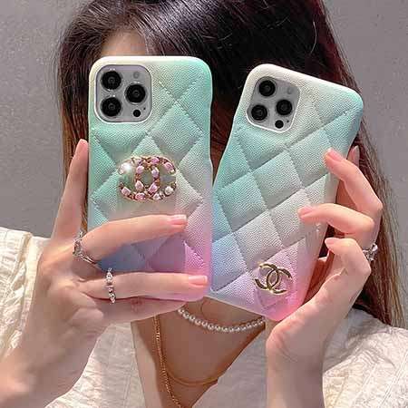 iphoneXS ケース chanel 女性愛用