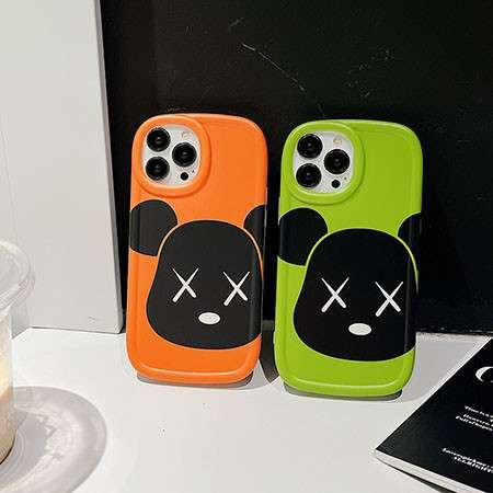 恋人へのプレゼント iphone12 pro max/12pro ベアブリック ケース