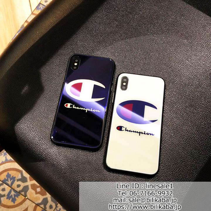 Champion iPhone8Plusケース 鏡面効果