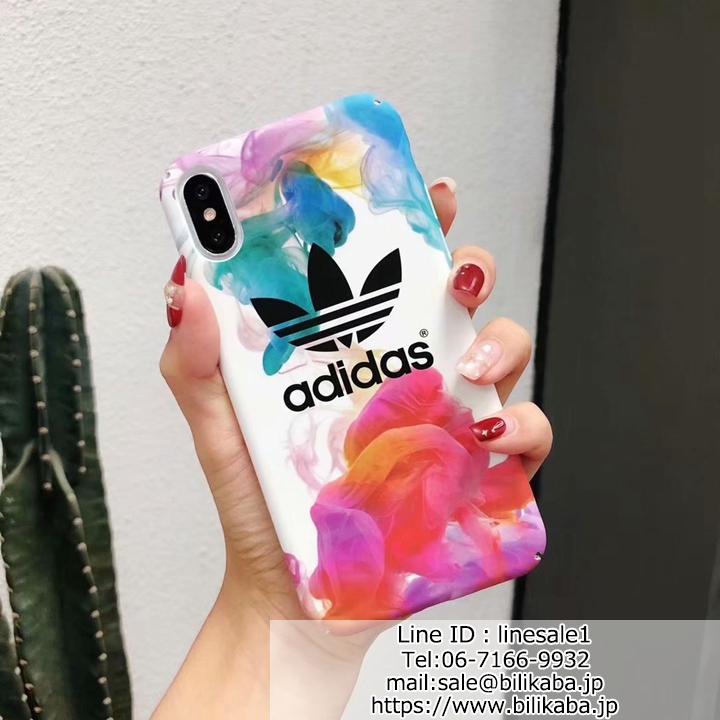 個性的 iPhoneXRカバー Adidas