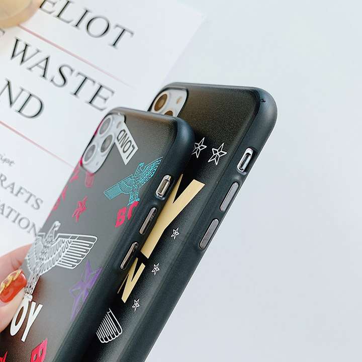 個性 Boy London iphone12proケース 