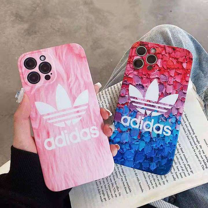 ピンクiphone8スマホケースAdidas