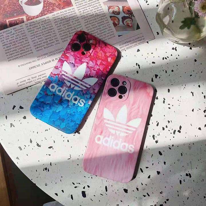 iphone12pro携帯ケースAdidasかわいい