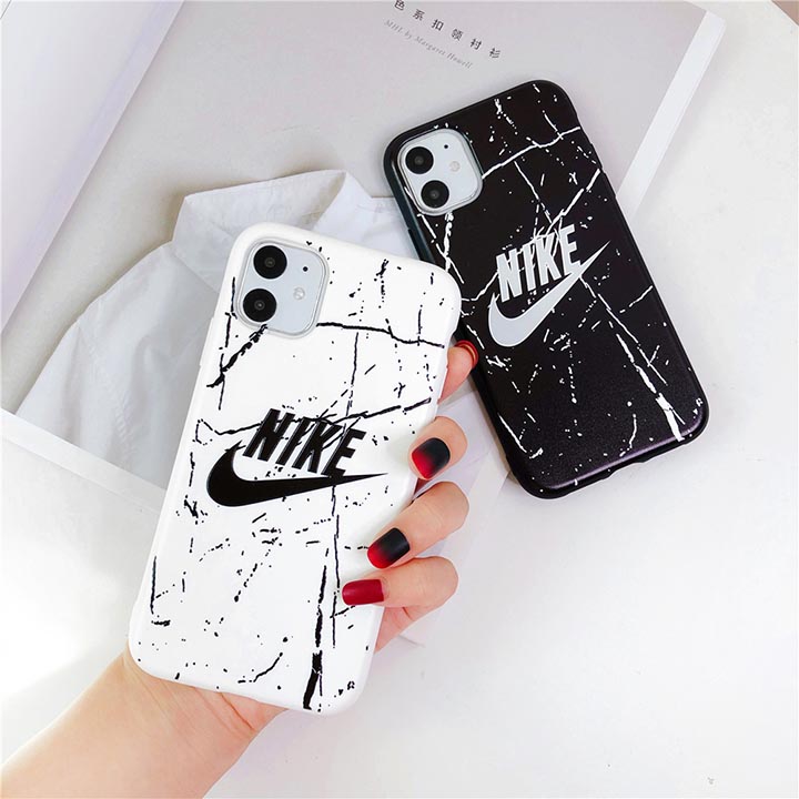 高品質iphone11カバーNike