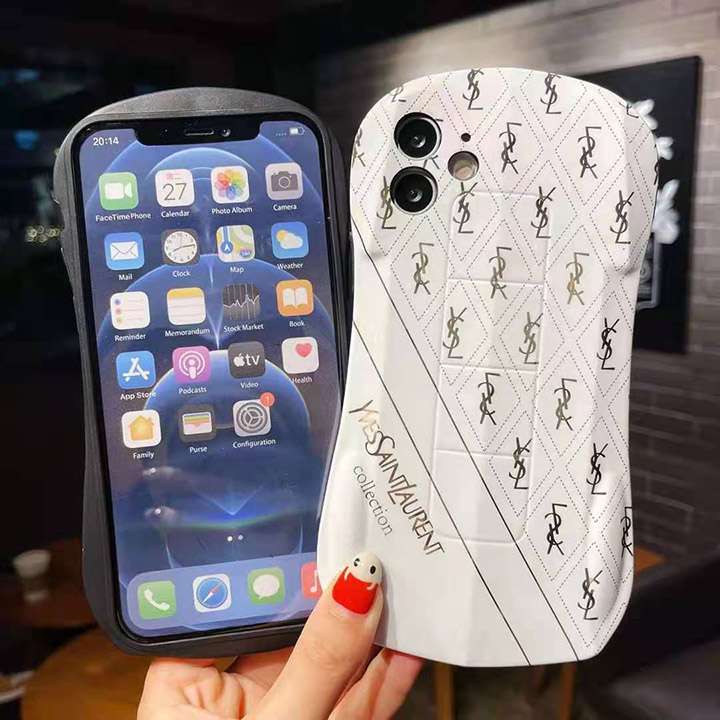 ysl iPhone xs 芸能人愛用 携帯ケース