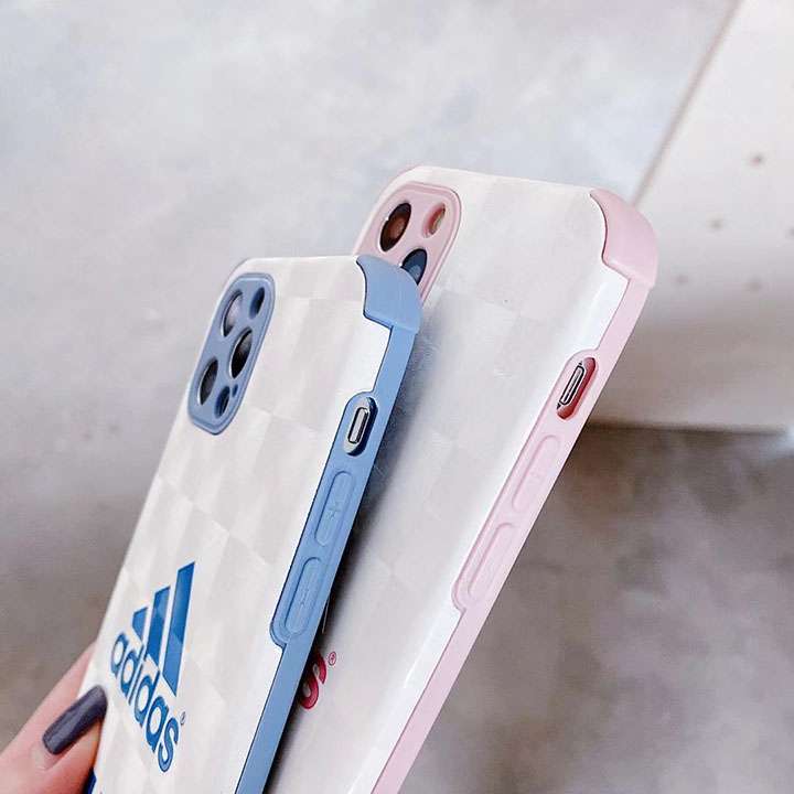 Adidas アイフォン 12 pro/12 mini ブランド英字プリント付き スマホケース