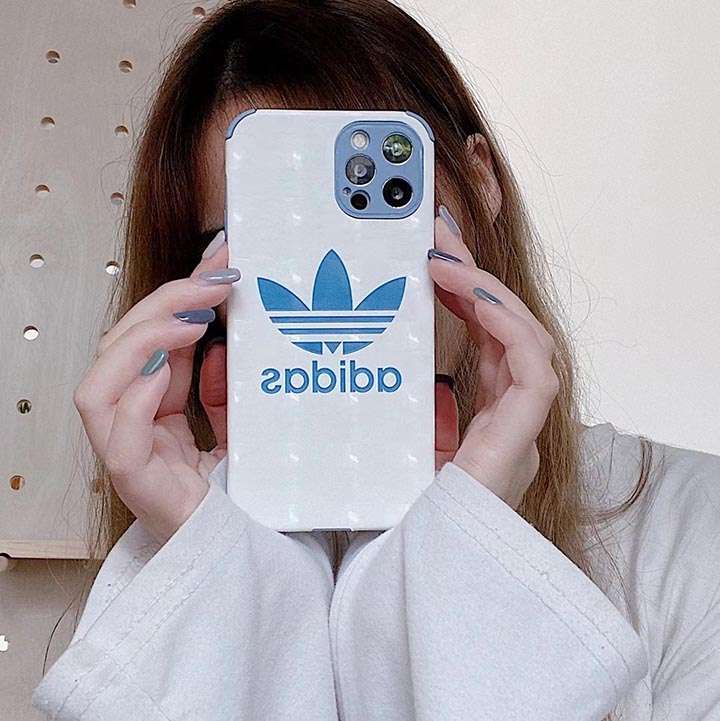 ハイブランド保護ケースadidas アイホン7Plus