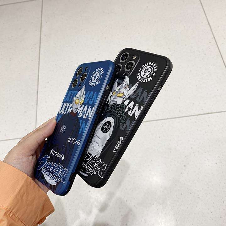 アイフォン XS ウルトラマン ブランド カバー
