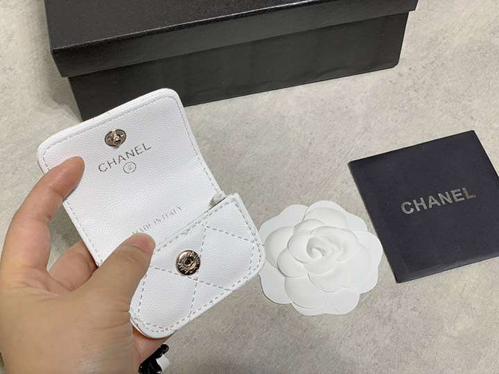 AirpodsProケース Chanel