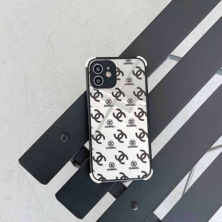 iPhone 12 Pro chanel カバー