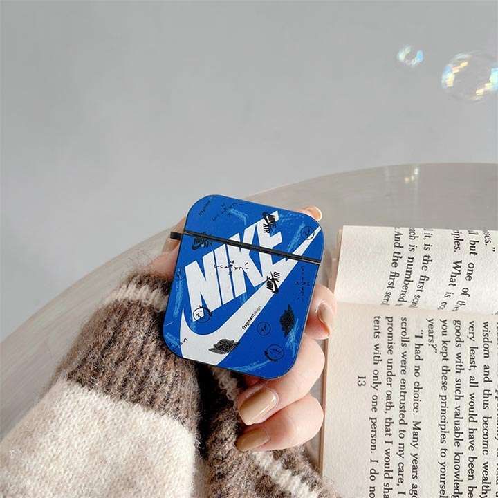 Nike Airpodsケース ペンダント付き 流行り