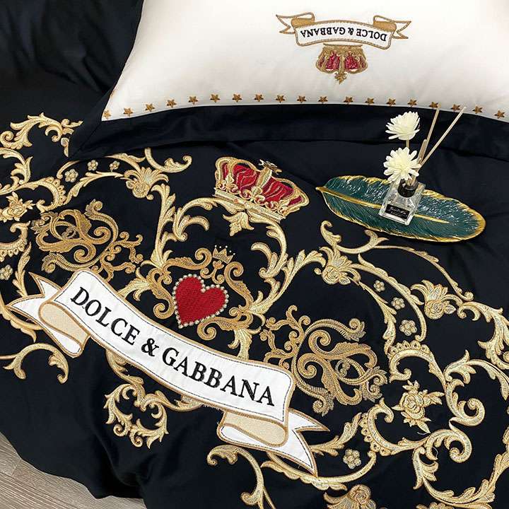 Dolce Gabbanaロゴ付き