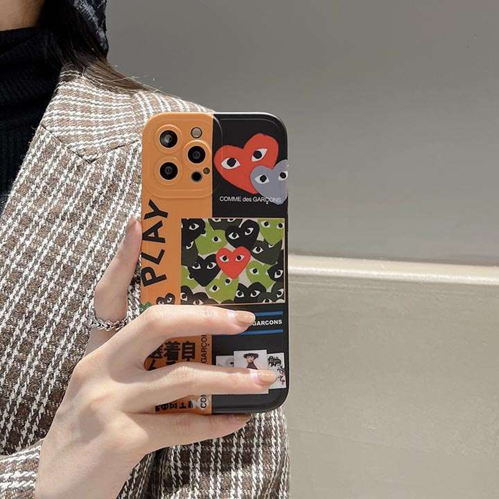 Comme des Garçons iPhone 8プラス 綺麗 カバー