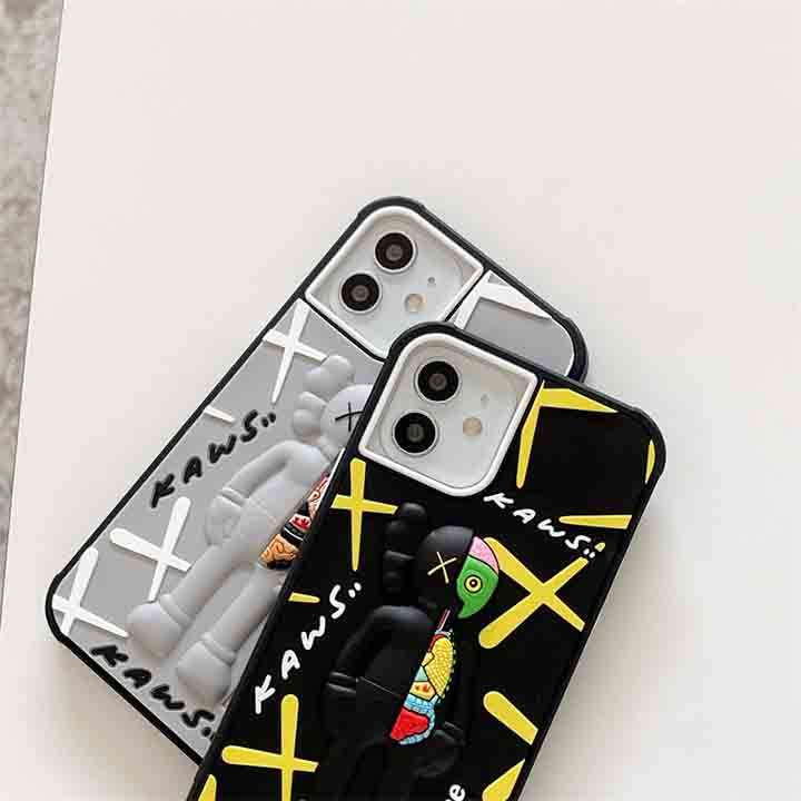 全面保護 iPhone 11promax kaws ケース