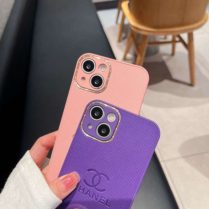 Chanel カバー iphone12/12pro ブラケット付き