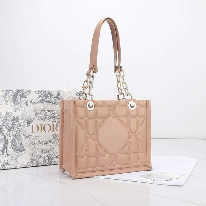 Dior ハンドバッグ