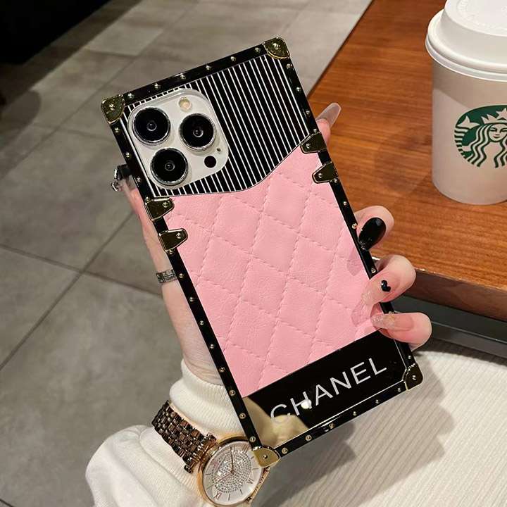 光沢感 保護ケース ギャラクシー s22プラス chanel