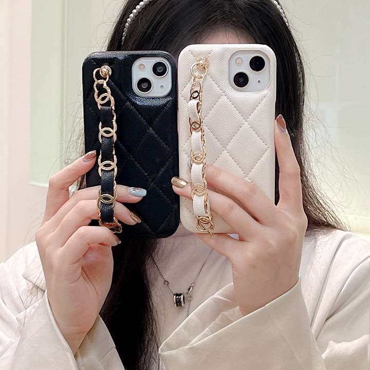 chanel スマホケース 手首ストラップ付き iPhone 14Promax