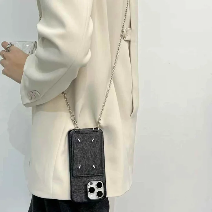 ブランド カバー アイフォン16 maison margiela メゾン マルジェラ  PC