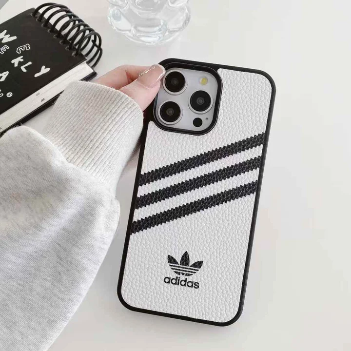 アイフォン16プロ adidas アディダス ケース 
