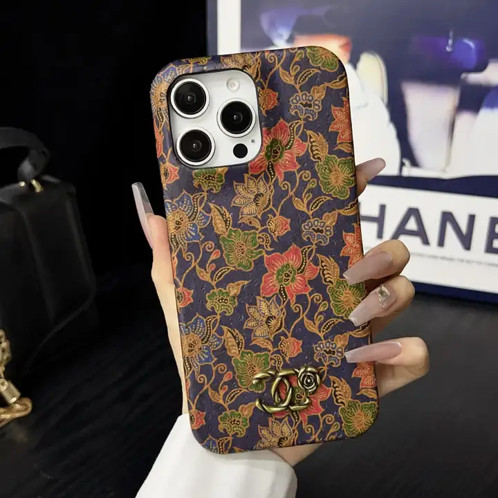 ハイブランド シャネル風 アイフォーン 16 スマホケース 