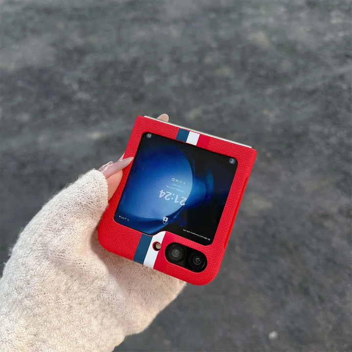 おすすめ thom browne風 iphone 16プロ 