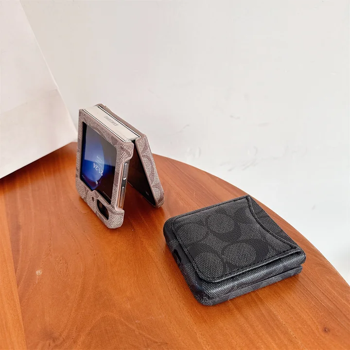 円形 ハイブランド アイフォーン16plus カバー  スマホケース アイフォーン 16pro 