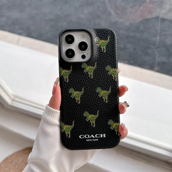 coach コーチ カバー iphone16pro 