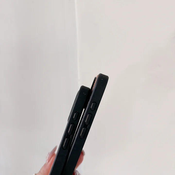 アイホン 16プロ max celine セリーヌ ケース  Ins風